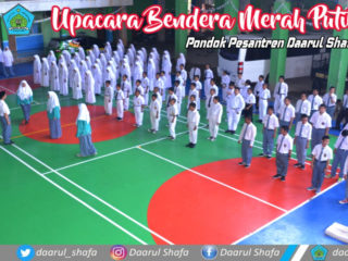 Upacara bendera merah putih